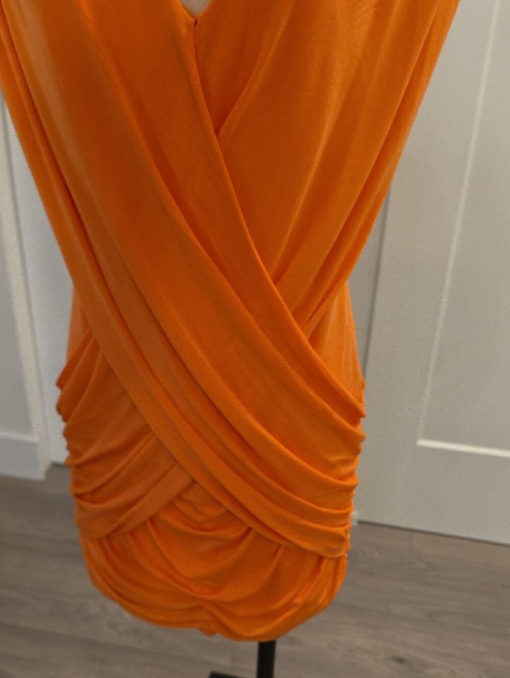BCBGMaxAzria Orange Draped Mini Dress size L new with tags - Picture 4 of 12